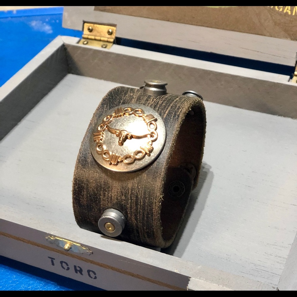 Leather bracelet 1911 “Longhorn” custom made
